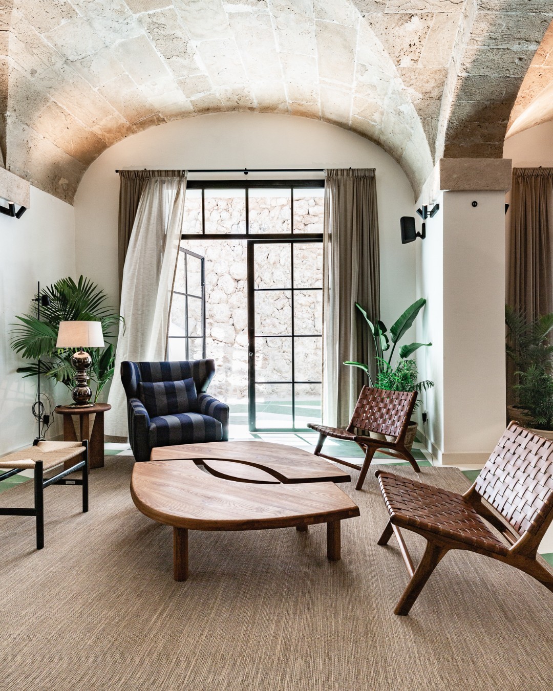 Quiet luxury interior design Canton Schwyz — refined bespoke home by Topolska Concept